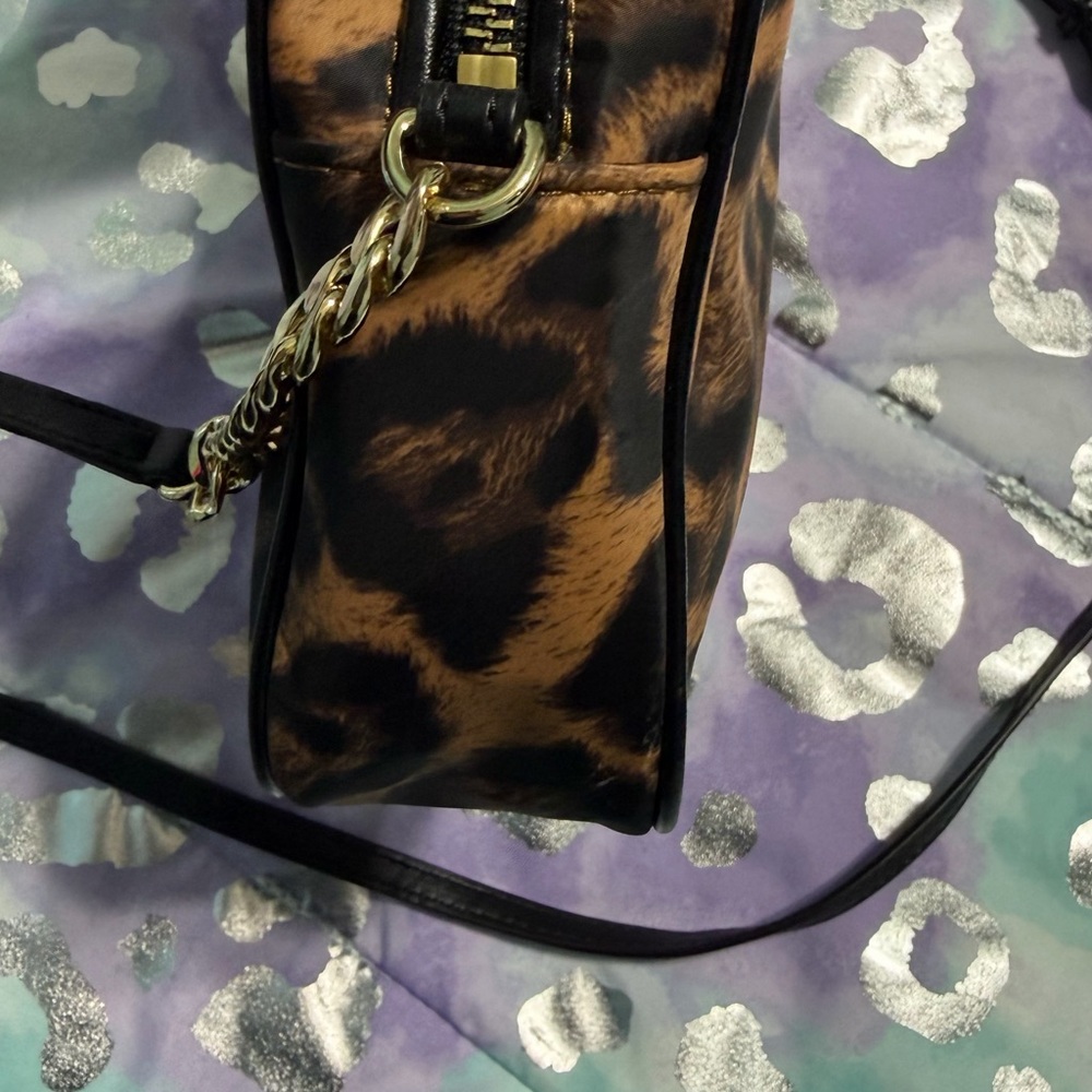 Michael Kors Leopard Print Crossbody in Brown and Black with Gold Hardware - Picture 4 of 4